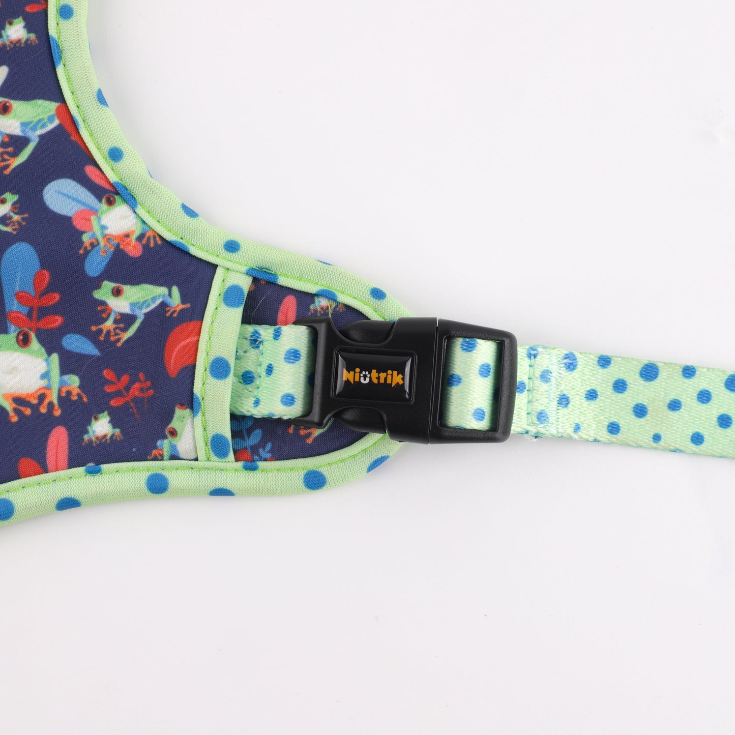 Reversible Dog Harness – Leap Into Style (Frogs)